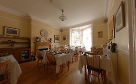 Chiltern Guest House Whitby 2*